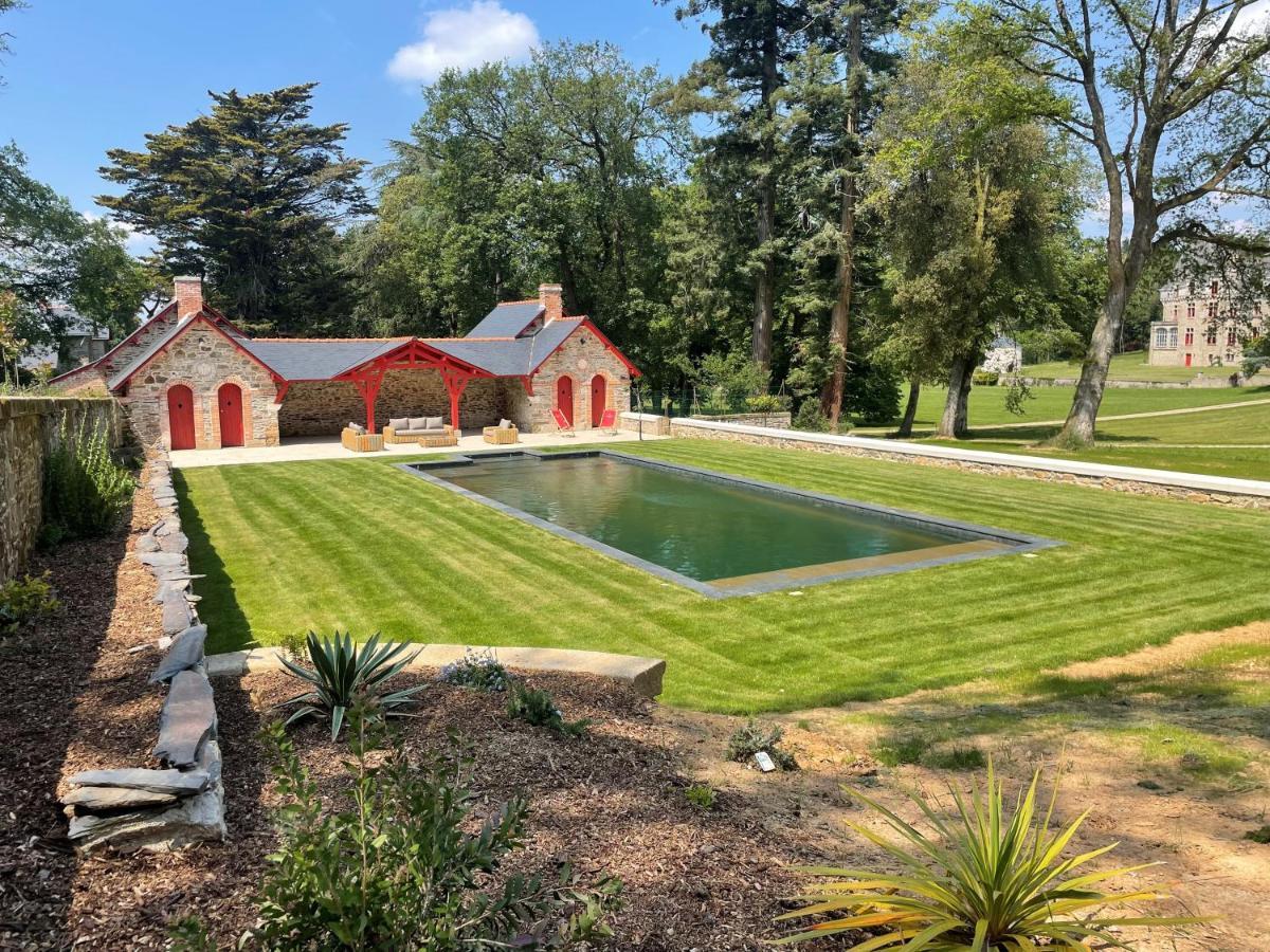 Chateau LE BROSSAY Renac Exterior foto